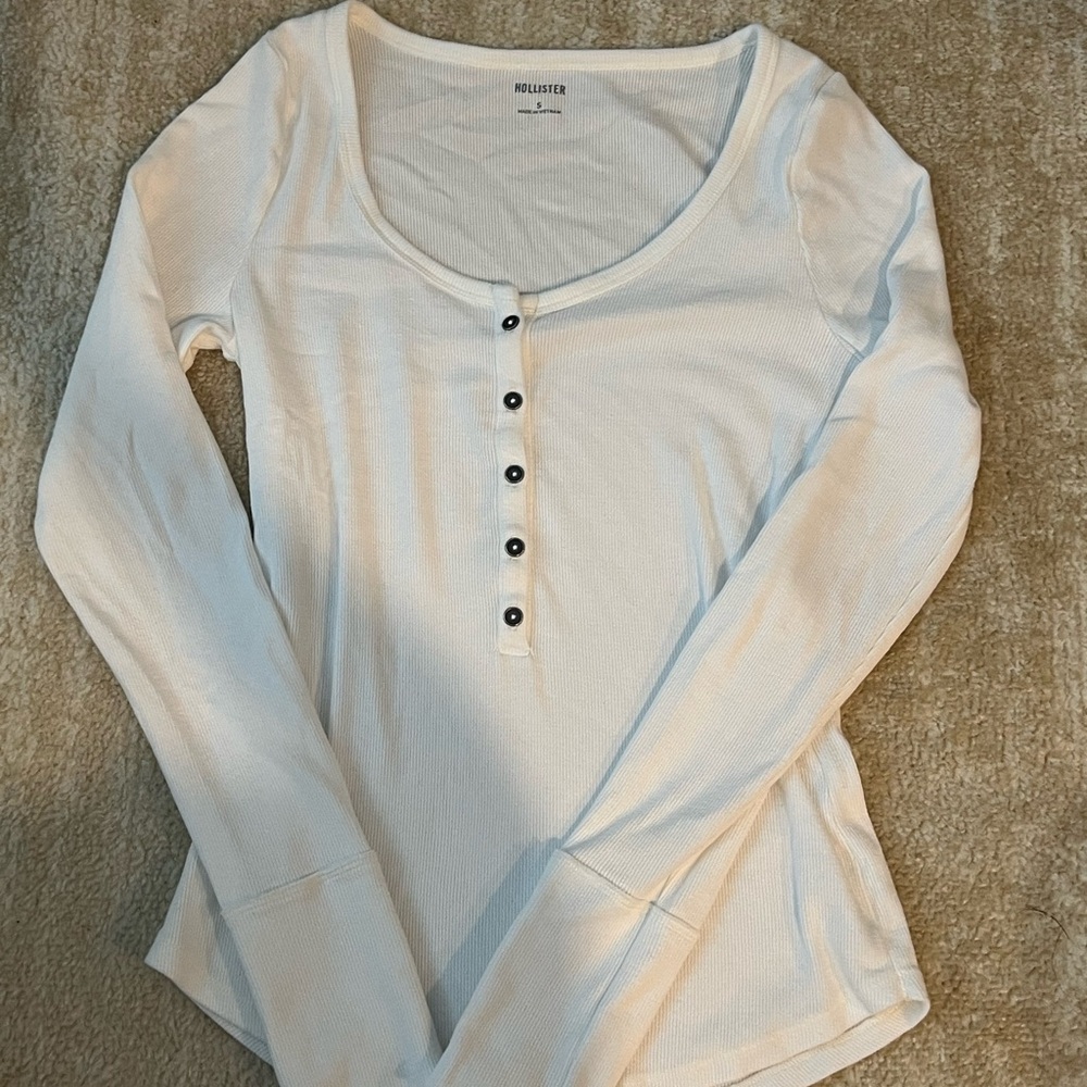 Hollister Women's White Long Sleeve Top